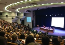 Более 500 общественных и государственных деятелей, бизнесменов и ученых, духовных лидеров, журналистов и молодежных активистов из 11 стран мира приняли участие в международном форуме «Святость материнства», который на днях проходил в Минске
