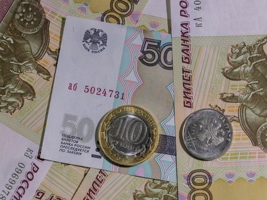Провокация украинских военных обвалила российскую валюту