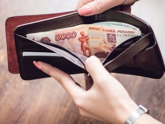 Пенсионерке в Ульяновске сняли порчу и украли 5000 рублей