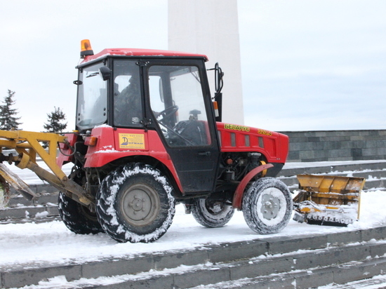 В Ульяновске за сутки вывезено 48 камазов снега