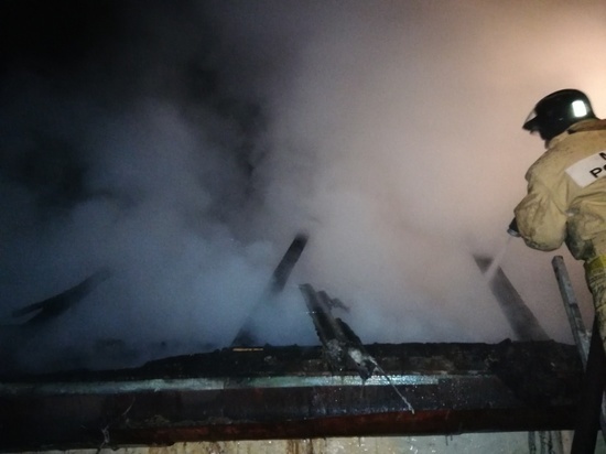 В Тепло-Огаревском районе сгорел дом