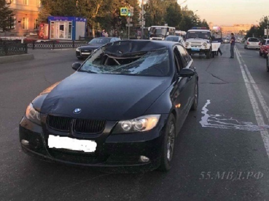 Омичу на BMW грозит 5 лет колонии за смерть пешехода, сбитого у мэрии