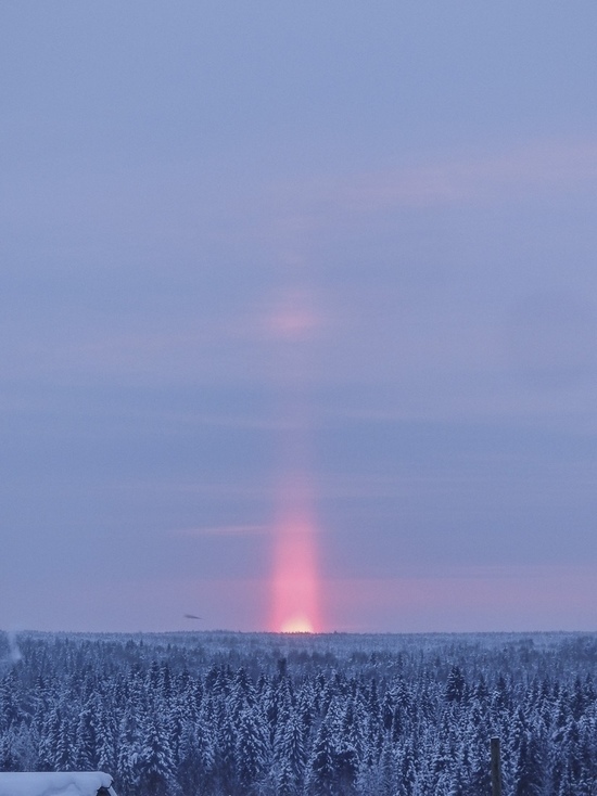 В Кировской области увидели необычный световой столб