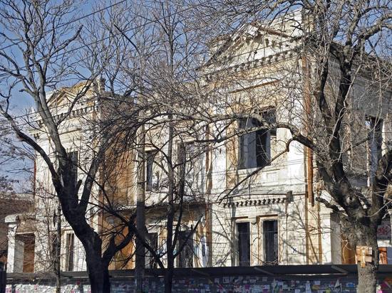 Дом Арендта в Симферополе: есть ли шансы на спасение? Дом Арендта в Симферополе: есть ли шансы на спасение?