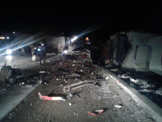 Два грузовика столкнулись в Чувашии: трое погибших