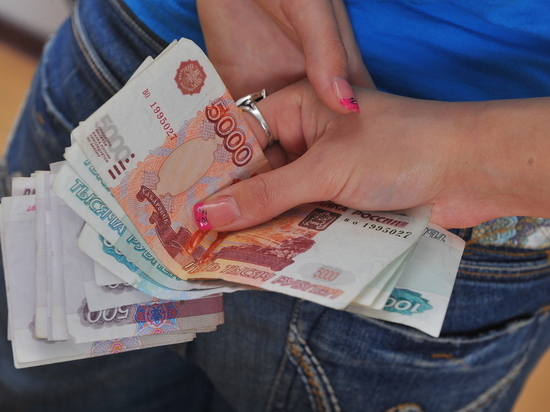 В Мордовии молодую женщину подозревают в присвоении 500 тысяч рублей