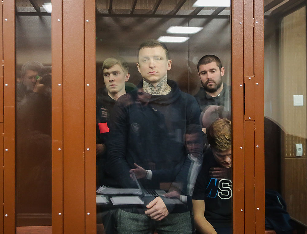 Кокорин расплакался в суде, Мамаев держался: эмоции футболистов