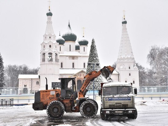 Мэрия Ярославля считает, что уборка города проходит в штатном режиме