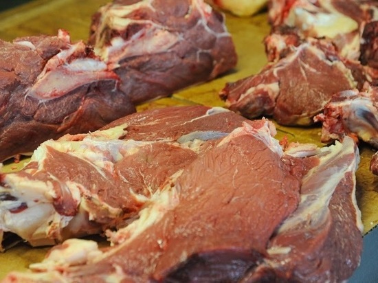 Волгоградских предпринимателей оштрафовали за опасное мясо