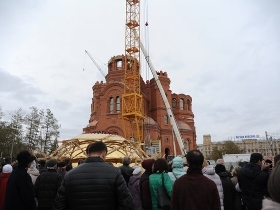 В Волгограде на куполе храма Александра Невского будет установлен крест