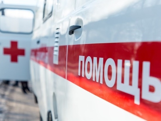 Очевидцы: в Волгограде водитель авто сбил школьника и скрылся с места аварии