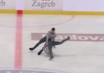 В ходе исполнения номера на соревнованиях Golden Spin в хорватском Загребе американец Тимоти Ледук уронил свою партнершу Эшли Кейн, как видно из видео на Youtube