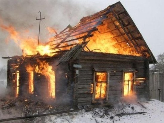 Пожар в селе Тверской области унёс жизнь пожилой женщины