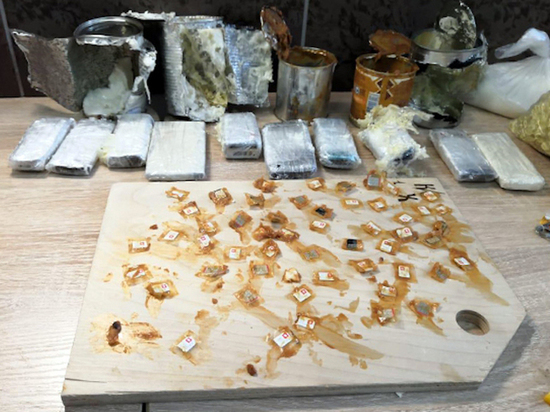 Телефоны консервированные и сгущенные симки нашли в консервах, переданных осужденному в Тульской области