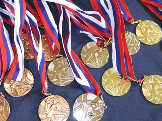Калужанки привезли с первенства ЦФО по самбо медали