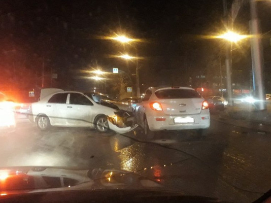 ДТП с тремя иномарками произошло в Кемерове