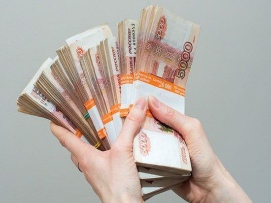 В Оренбурге бухгалтер похитила у бизнесменов 20 миллионов
