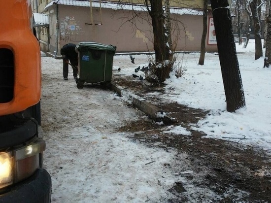 В кировском правительстве назвали официальные тарифы на вывоз мусора