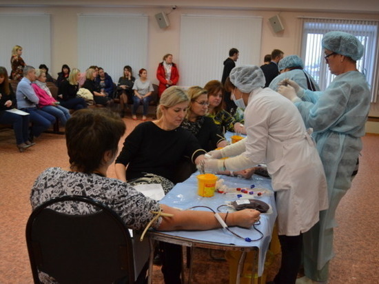 Сотрудники мэрии Иваново на Дне донора сдали 25 литров крови