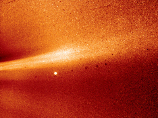 Зонд «Паркер» прислал завораживающий снимок изнутри солнечной короны