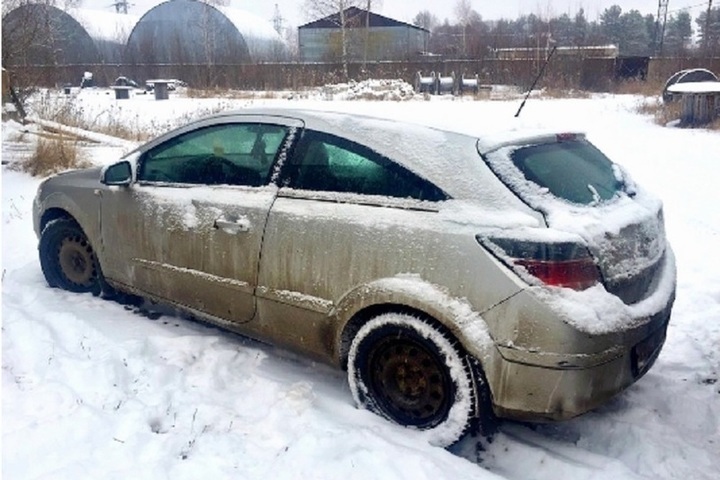 Как приставы арестовывают автомобиль