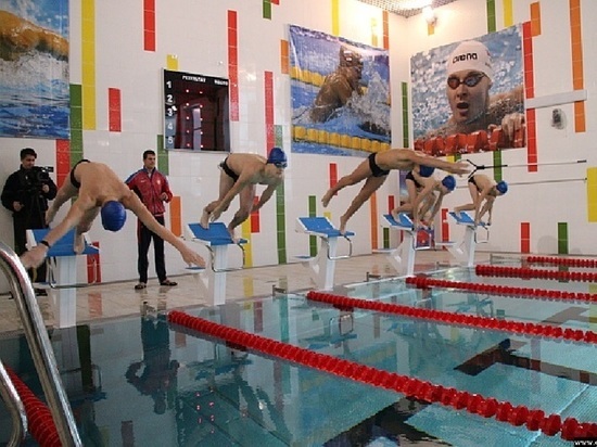  В Петрозаводске появился новый спортивный комплекс с катком и бассейном