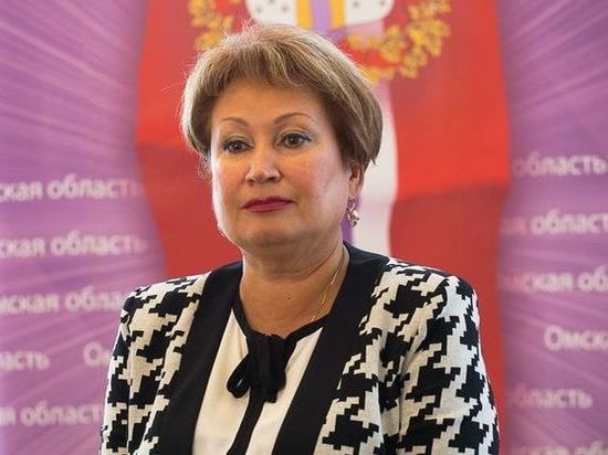 Зампред омского правительстве Вижевитова просила не увольнять ее до пенсии