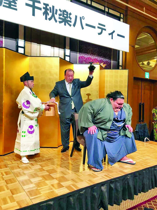 Самый крупный сумоист в мире сел в Бурятии на диету