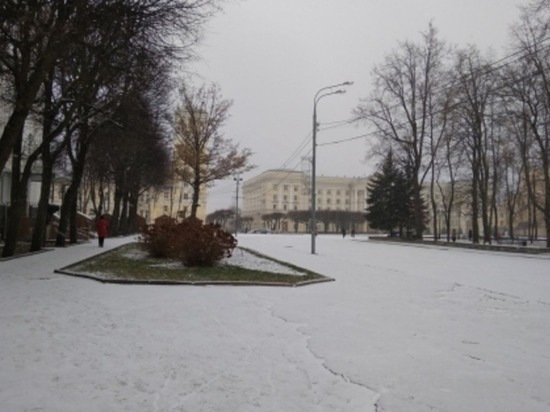 Сегодня в Смоленской области до минус девяти мороза, слабый снег