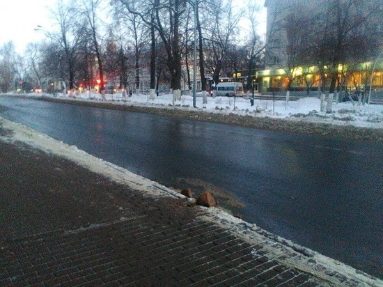 На улицах Ульяновска мокро