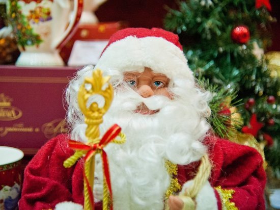 Снегурочки в Волгограде заработают этом году больше, чем Деды Морозы