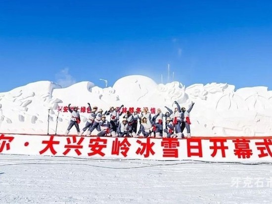 Ледовые скульпторы из Бурятии стали призерами турнира в Китае