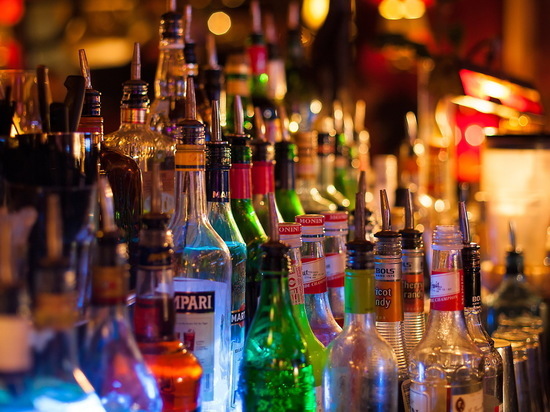 Алкоголь в новогодние праздники ограниченно разрешен в Ульяновске