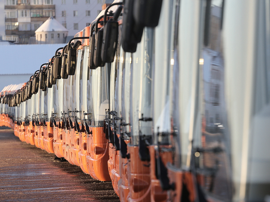 В Нижний Новгород прибыли еще 50 новых автобусов