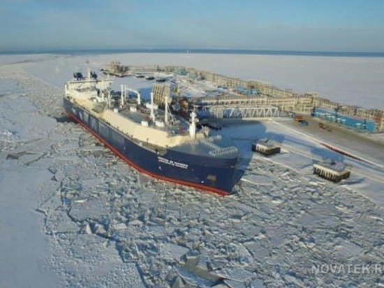 Власти РФ весной разработают план по реализации потенциала Арктики