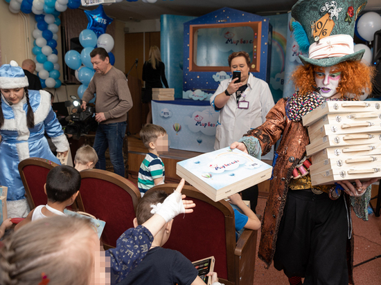 Заключительная в этом году акция Банка ВТБ «Мир без слез» прошла 20 декабря в Детской городской клинической больнице св. Владимира