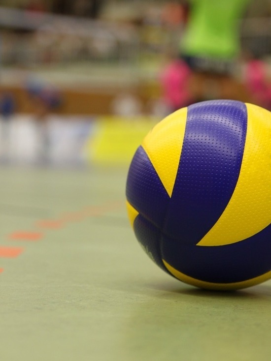 Кемеровские волейболисты с успехом отыграли с "Белогорьем"