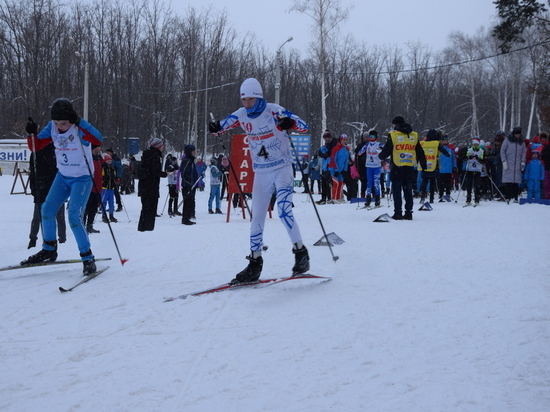 Лыжный сезон в Ульяновске открыли 200 спортсменов