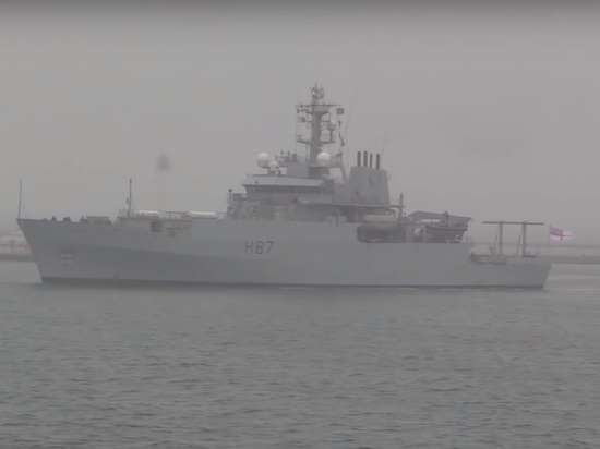 Украина предложила отправить в Керченский пролив ВМС Британии