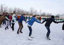 Катание на коньках, пожалуй, можно считать одним из популярных видов активного отдыха городских жителей