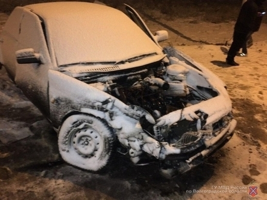 Два человека стали жертвами ДТП с грузовиком в Волгограде