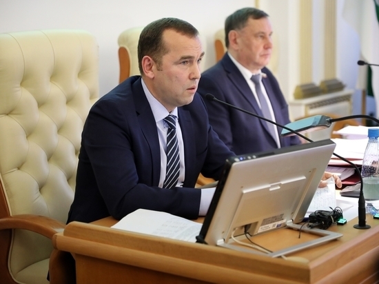 Шумков выступил с посланием парламенту Зауралья и сорвал аплодисменты
