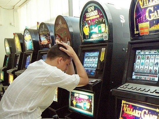 Житель Котласа может сесть за организацию казино в коряжемском магазине