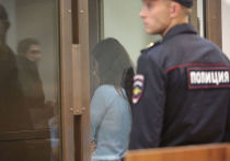 Сестры Хачатурян, обвиняемые в убийстве собственного отца, попросили у следователя разрешение отметить Новый год вместе
