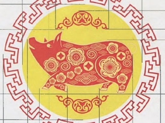 В Улан-Удэ на жилой дом повесят семиметровую свинью