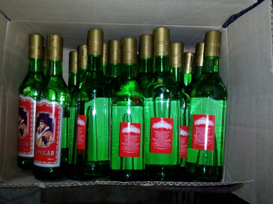 Орловские полицейские накрыли цех по производству опасного алкоголя