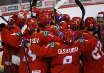 В Канаде начался плей-офф молодежного чемпионата мира-2019 по хоккею. В четвертьфинале турнира сборная России сыграла с национальной командой Словакии, а мы мимо этого матча не прошли. Все подробности - в нашей прямой онлайн-трансляции.