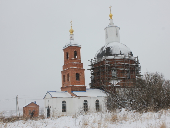 Орловские прихожане встретили новый год в храме села Сабурово