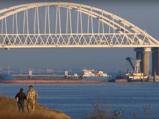 Власти Крыма назвали условие пропуска ВМС Украины через Керченский пролив