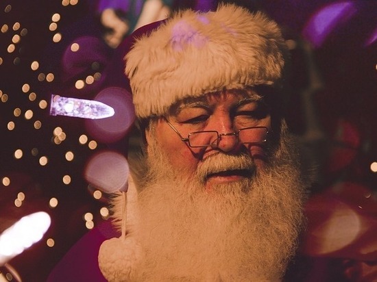 Барнаульцы возмущены фальшивым Дед Морозом